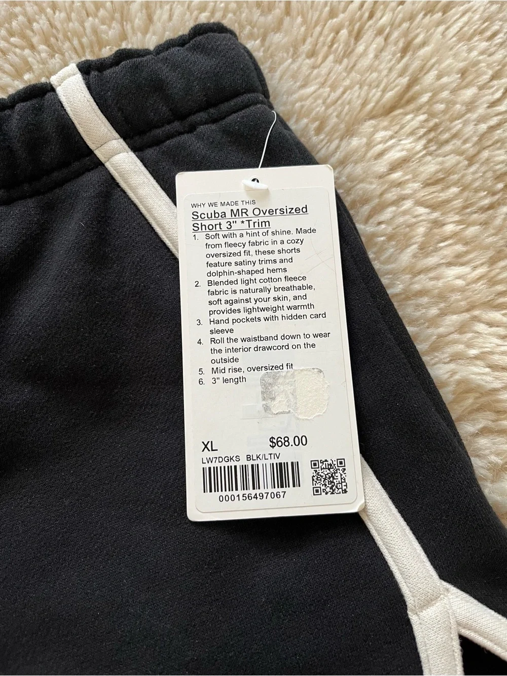 Lululemon MR Scuba Shorts - Picture 4 of 5